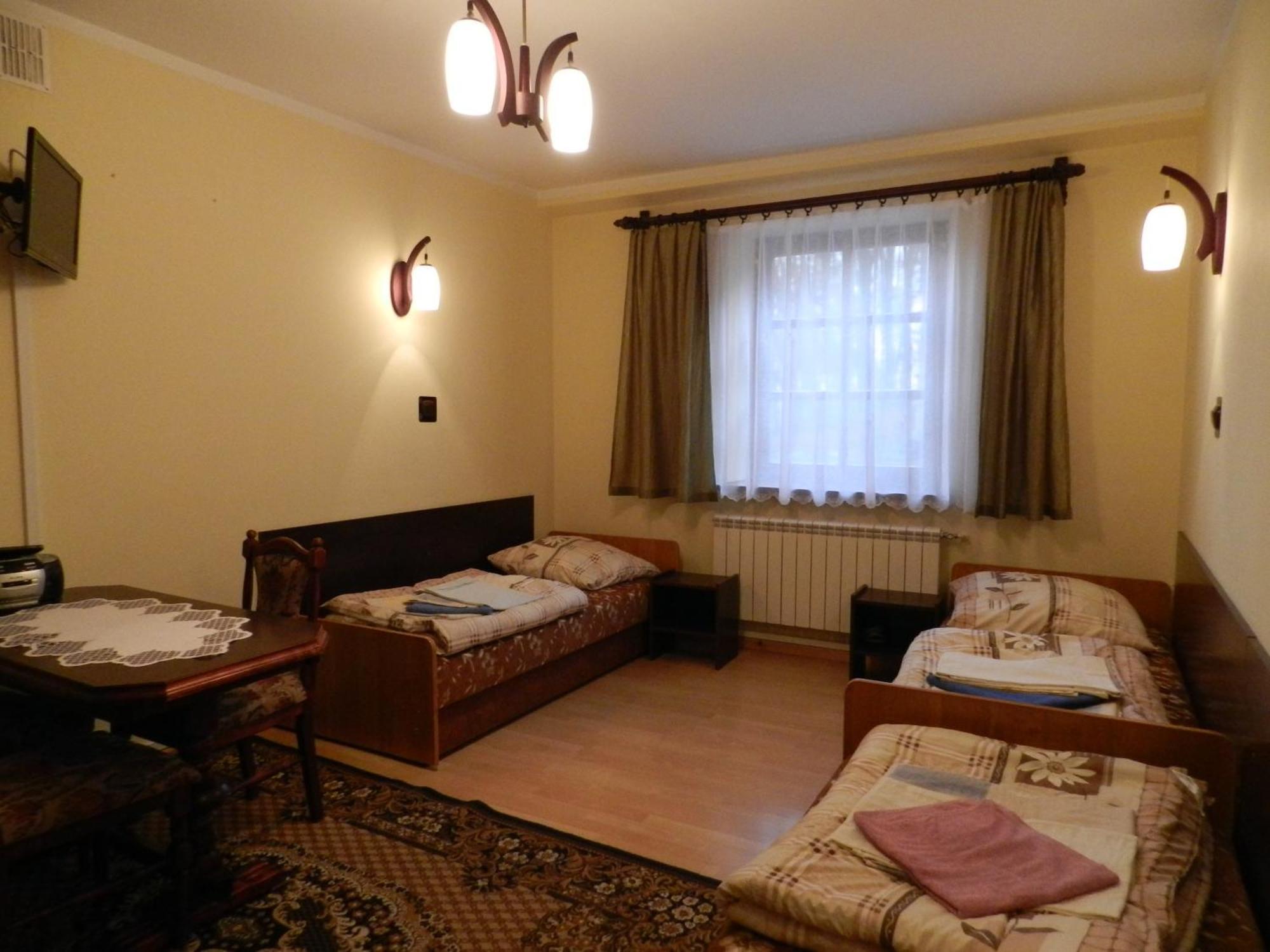 Dom Pielgrzyma Hotell Kalwaria Zebrzydowska Rum bild