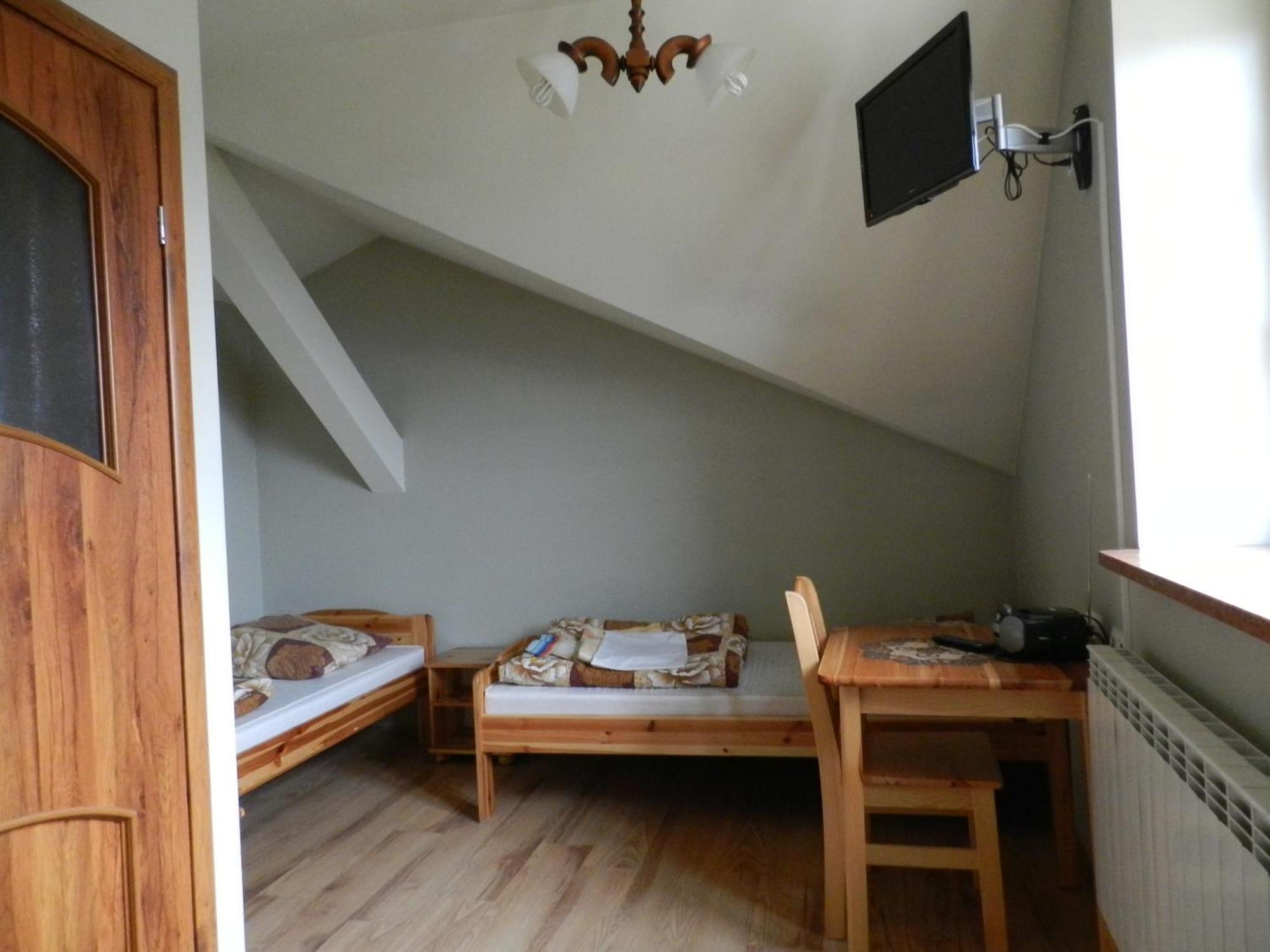 Dom Pielgrzyma Hotell Kalwaria Zebrzydowska Rum bild